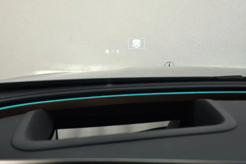 Mercedes-Benz E 200 din 2024 cu 50 km - oferta MER126192 - foto 25