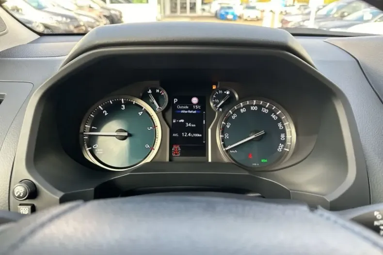 Toyota Land Cruiser din 2023 cu 21.838 km - oferta TOY126198 - foto 10