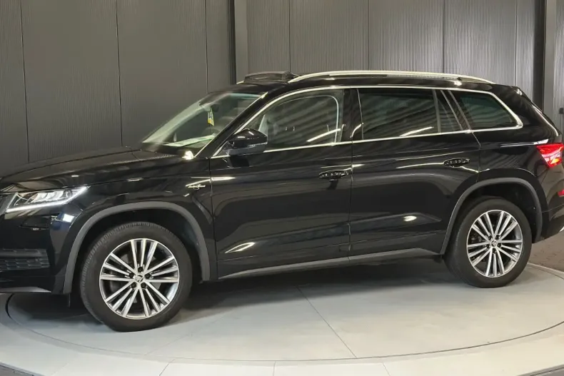 Skoda Kodiaq din 2021 cu 77.000 km - oferta SKO126199 - foto 2