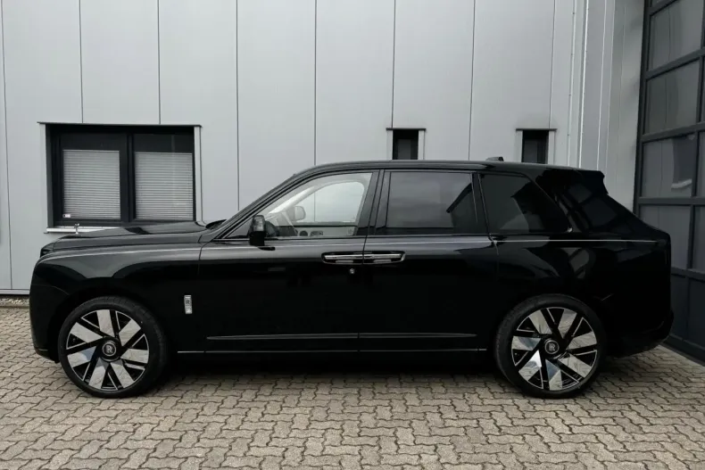 Rolls-Royce Cullinan din 2024 cu 50 km - oferta ROL126201 - foto 4