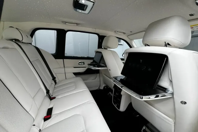 Rolls-Royce Cullinan din 2024 cu 50 km - oferta ROL126201 - foto 21