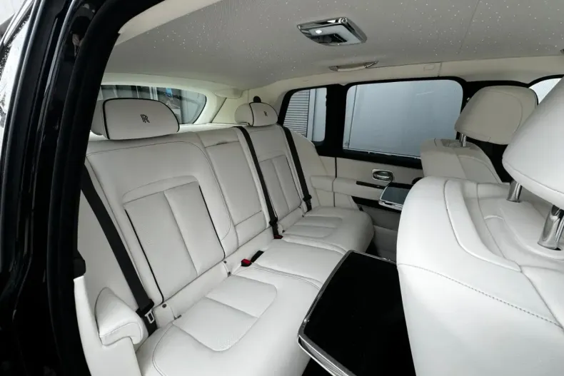 Rolls-Royce Cullinan din 2024 cu 50 km - oferta ROL126201 - foto 25