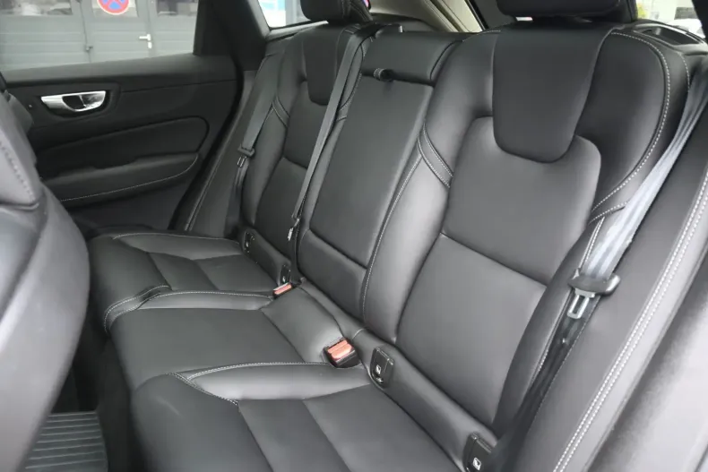 Volvo XC60 din 2023 cu 30.000 km - oferta VOL126203 - foto 19