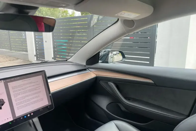 Tesla Model 3 din 2022 cu 36.000 km - oferta TES126209 - foto 11