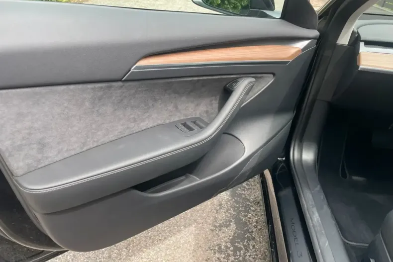 Tesla Model 3 din 2022 cu 36.000 km - oferta TES126209 - foto 13