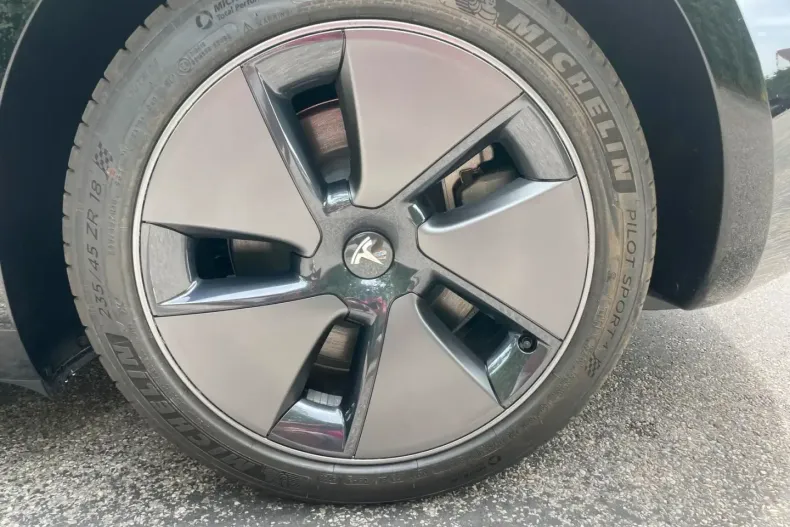 Tesla Model 3 din 2022 cu 36.000 km - oferta TES126209 - foto 18