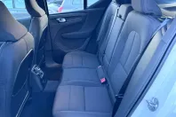 Volvo XC40 din 2022 cu 50.341 km - oferta VOL126212 - foto 13