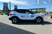 Volvo XC40 din 2023 cu 7.985 km - oferta VOL126215 - foto 7