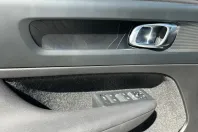 Volvo XC40 din 2023 cu 7.985 km - oferta VOL126215 - foto 19