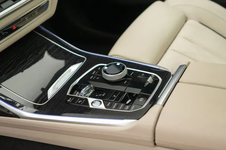 BMW X7 M60 din 2023 cu 33.302 km - oferta BMW126216 - foto 24