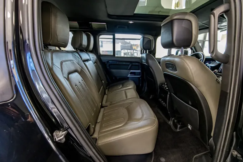 Land Rover Defender din 2021 cu 102.000 km - oferta LAN126220 - foto 15