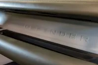 Land Rover Defender din 2021 cu 102.000 km - oferta LAN126220 - foto 28