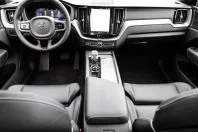 Volvo XC60 din 2023 cu 22.279 km - oferta VOL126224 - foto 5