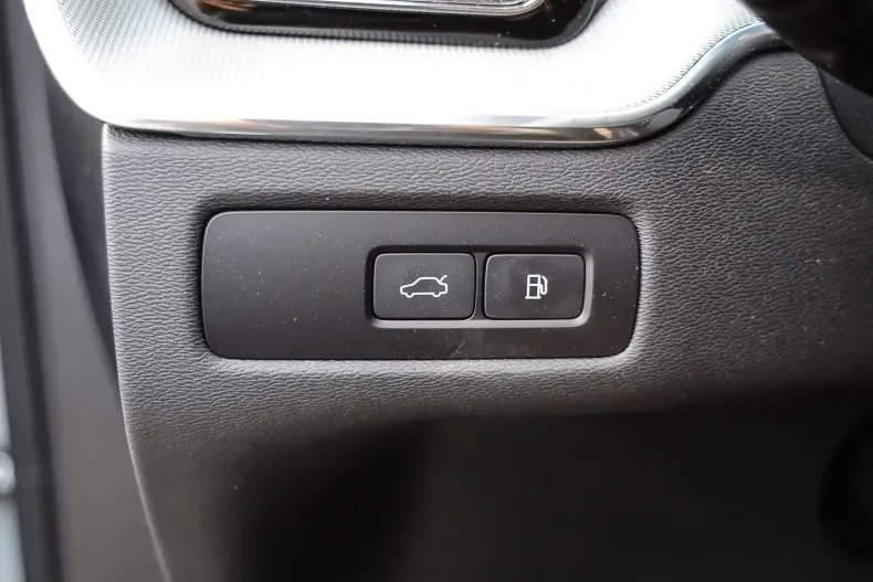 Volvo XC60 din 2023 cu 16.129 km - oferta VOL126226 - foto 11