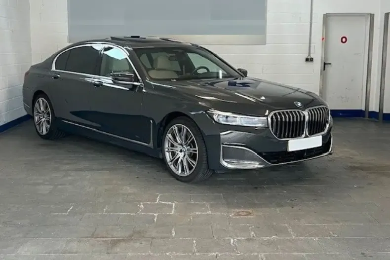 BMW 745 din 2020 cu 45.850 km - oferta BMW126227 - foto 1
