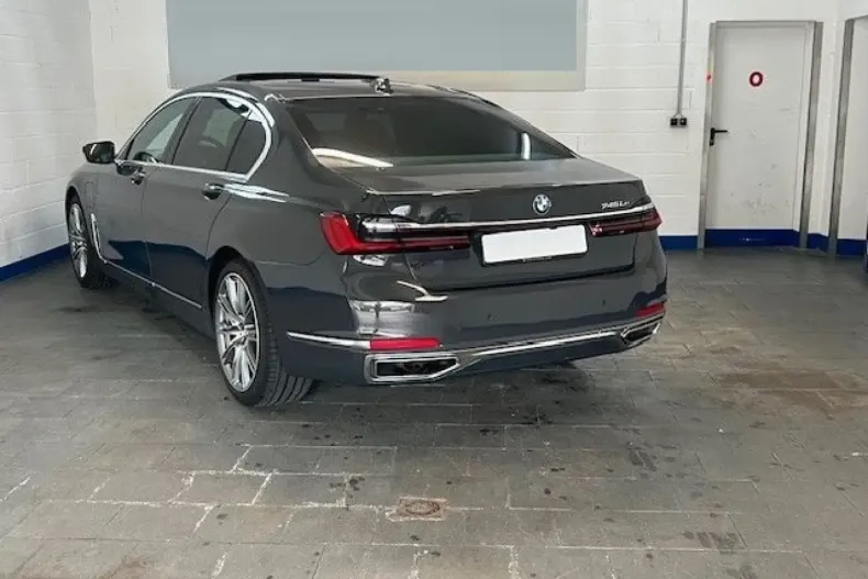 BMW 745 din 2020 cu 45.850 km - oferta BMW126227 - foto 4