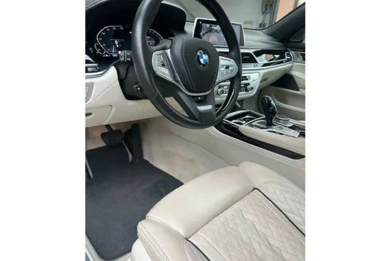 BMW 745 din 2020 cu 45.850 km - oferta BMW126227 - foto 8