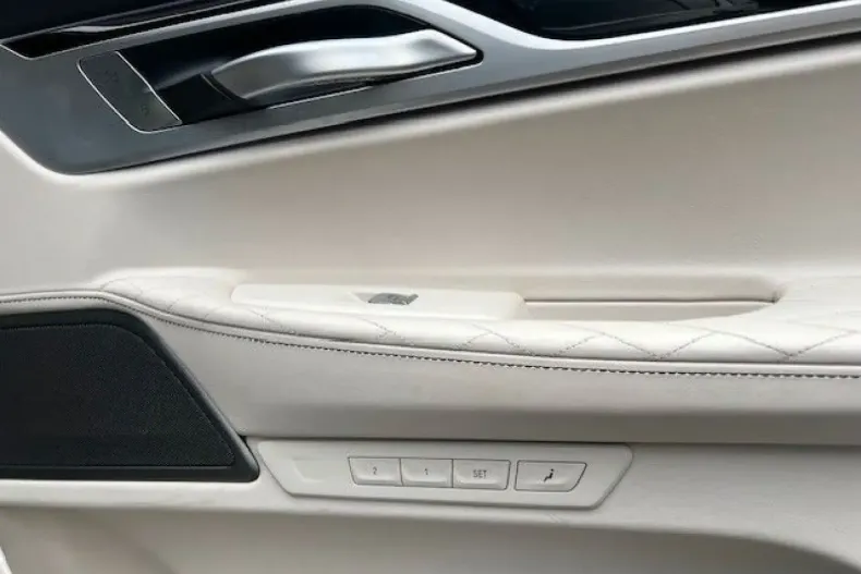 BMW 745 din 2020 cu 45.850 km - oferta BMW126227 - foto 17