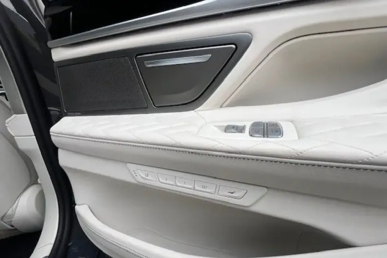 BMW 745 din 2020 cu 45.850 km - oferta BMW126227 - foto 18