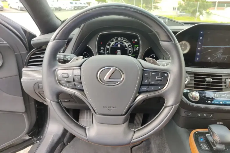 Lexus LS 500 din 2023 cu 15.050 km - oferta LEX126232 - foto 12