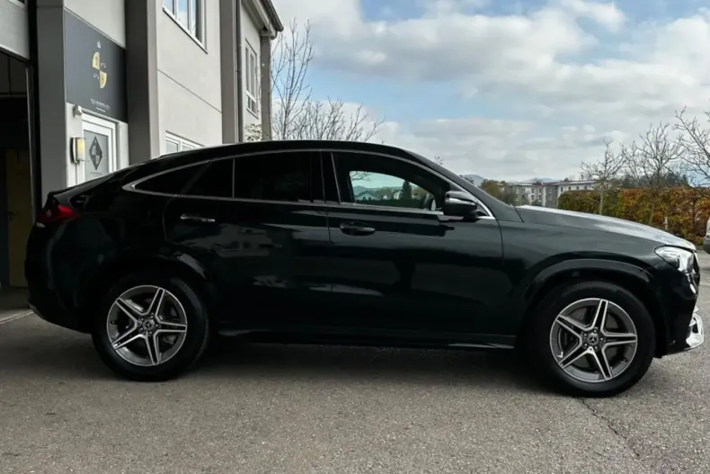 Mercedes-Benz GLE 350 din 2024 cu 2.900 km - oferta MER126234 - foto 5