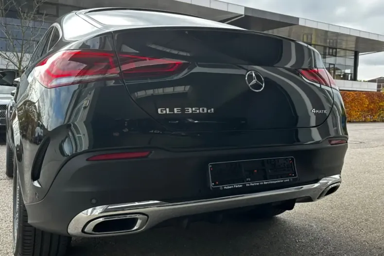 Mercedes-Benz GLE 350 din 2024 cu 2.900 km - oferta MER126234 - foto 8