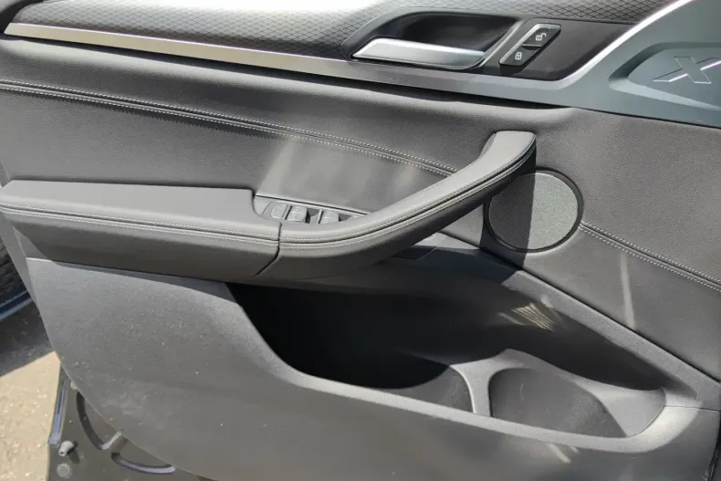 BMW X4 din 2023 cu 6.400 km - oferta BMW126239 - foto 8