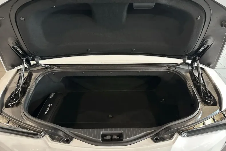 Lexus LC 500 din 2023 cu 1.100 km - oferta LEX126240 - foto 10