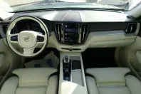 Volvo XC60 din 2021 cu 36.750 km - oferta VOL126242 - foto 10