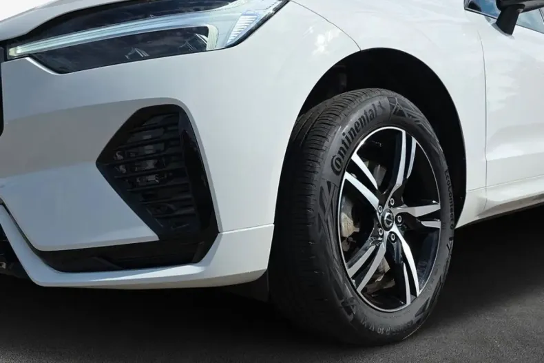 Volvo XC60 din 2022 cu 24.610 km - oferta VOL126246 - foto 6