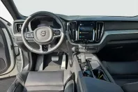 Volvo XC60 din 2022 cu 24.610 km - oferta VOL126246 - foto 8