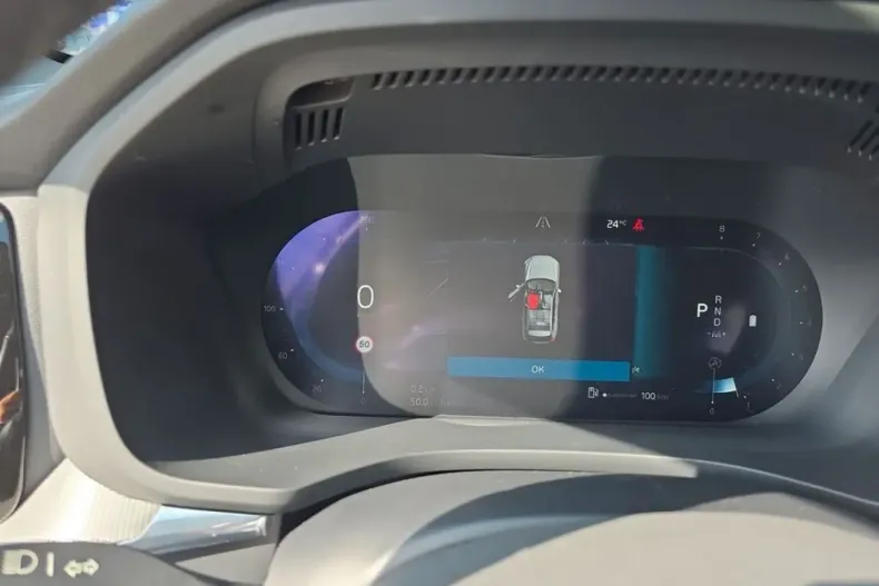 Volvo XC60 din 2022 cu 24.610 km - oferta VOL126246 - foto 11