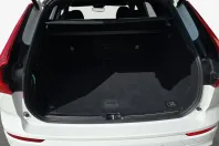 Volvo XC60 din 2022 cu 24.610 km - oferta VOL126246 - foto 13
