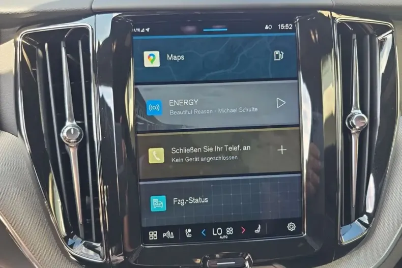 Volvo XC60 din 2022 cu 24.610 km - oferta VOL126246 - foto 14