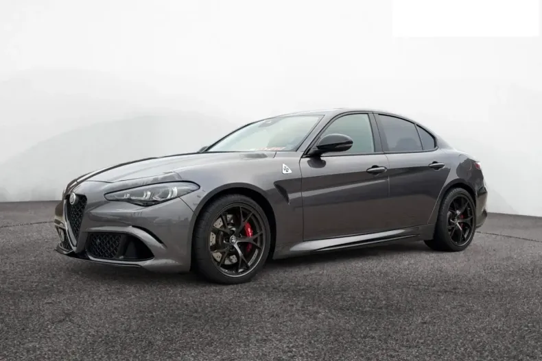 Alfa Romeo Giulia din 2024 cu 7.500 km - oferta ALF126248 - foto 1