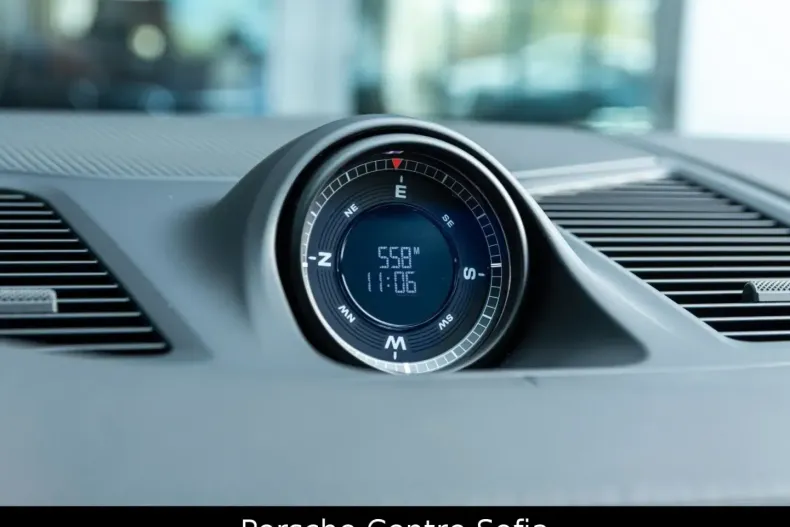 Porsche Cayenne din 2023 cu 10.461 km - oferta POR126249 - foto 21