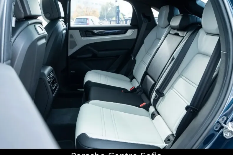 Porsche Cayenne din 2023 cu 10.461 km - oferta POR126249 - foto 23