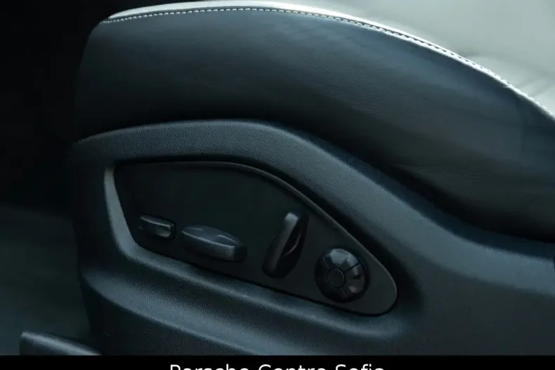 Porsche Cayenne din 2023 cu 10.461 km - oferta POR126249 - foto 26