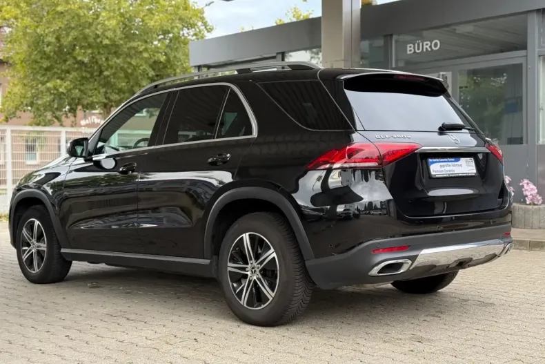 Mercedes-Benz GLE 350 din 2021 cu 96.541 km - oferta MER126251 - foto 2