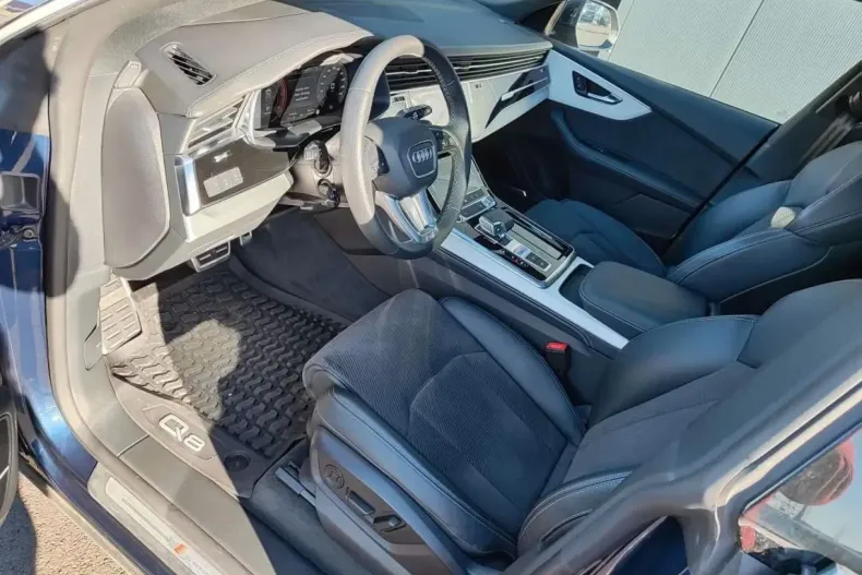 Audi Q8 din 2022 cu 20.411 km - oferta AUD126258 - foto 5