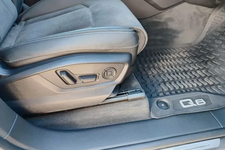 Audi Q8 din 2022 cu 20.411 km - oferta AUD126258 - foto 11