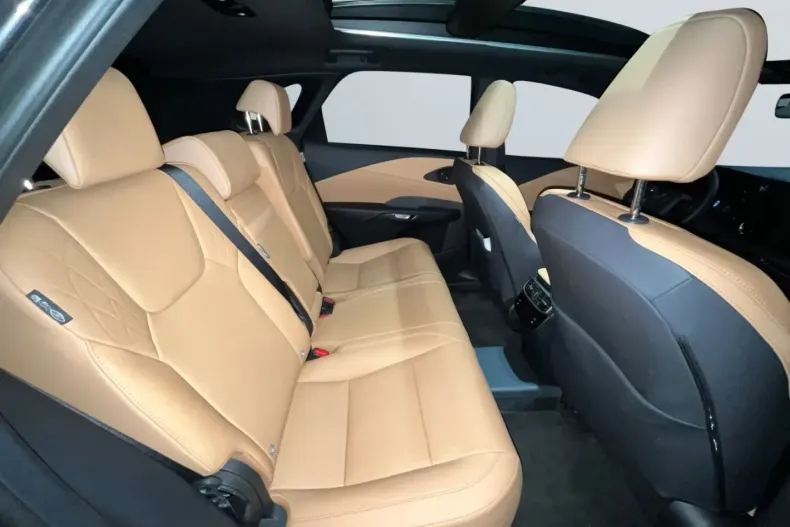 Lexus RX 350 din 2023 cu 21.000 km - oferta LEX126259 - foto 6