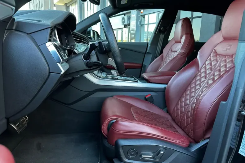 Audi SQ8 din 2022 cu 53.900 km - oferta AUD126269 - foto 12