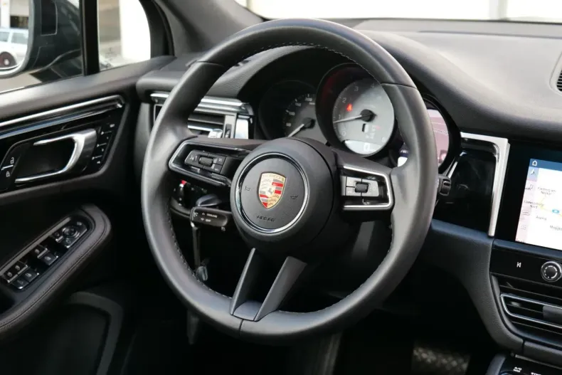 Porsche Macan din 2023 cu 24.000 km - oferta POR126270 - foto 13