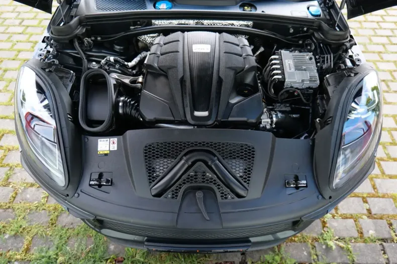 Porsche Macan din 2023 cu 24.000 km - oferta POR126270 - foto 23