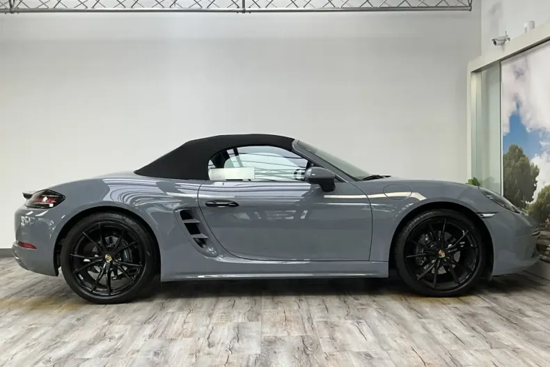 Porsche Boxster din 2024 cu 6.150 km - oferta POR126271 - foto 10
