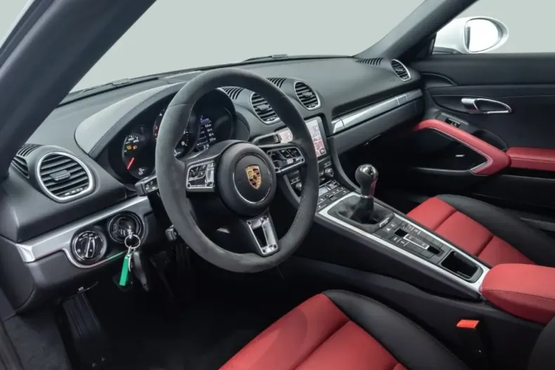 Porsche Boxster din 2024 cu 7.900 km - oferta POR126273 - foto 8