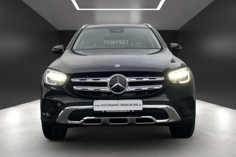 Mercedes-Benz GLC 300 din 2021 cu 19.030 km - oferta MER126274 - foto 5
