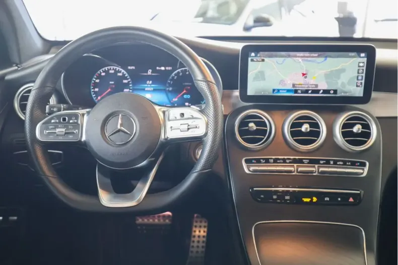 Mercedes-Benz GLC 300 din 2020 cu 59.987 km - oferta MER126275 - foto 8