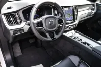 Volvo XC60 din 2023 cu 10.545 km - oferta VOL126280 - foto 4